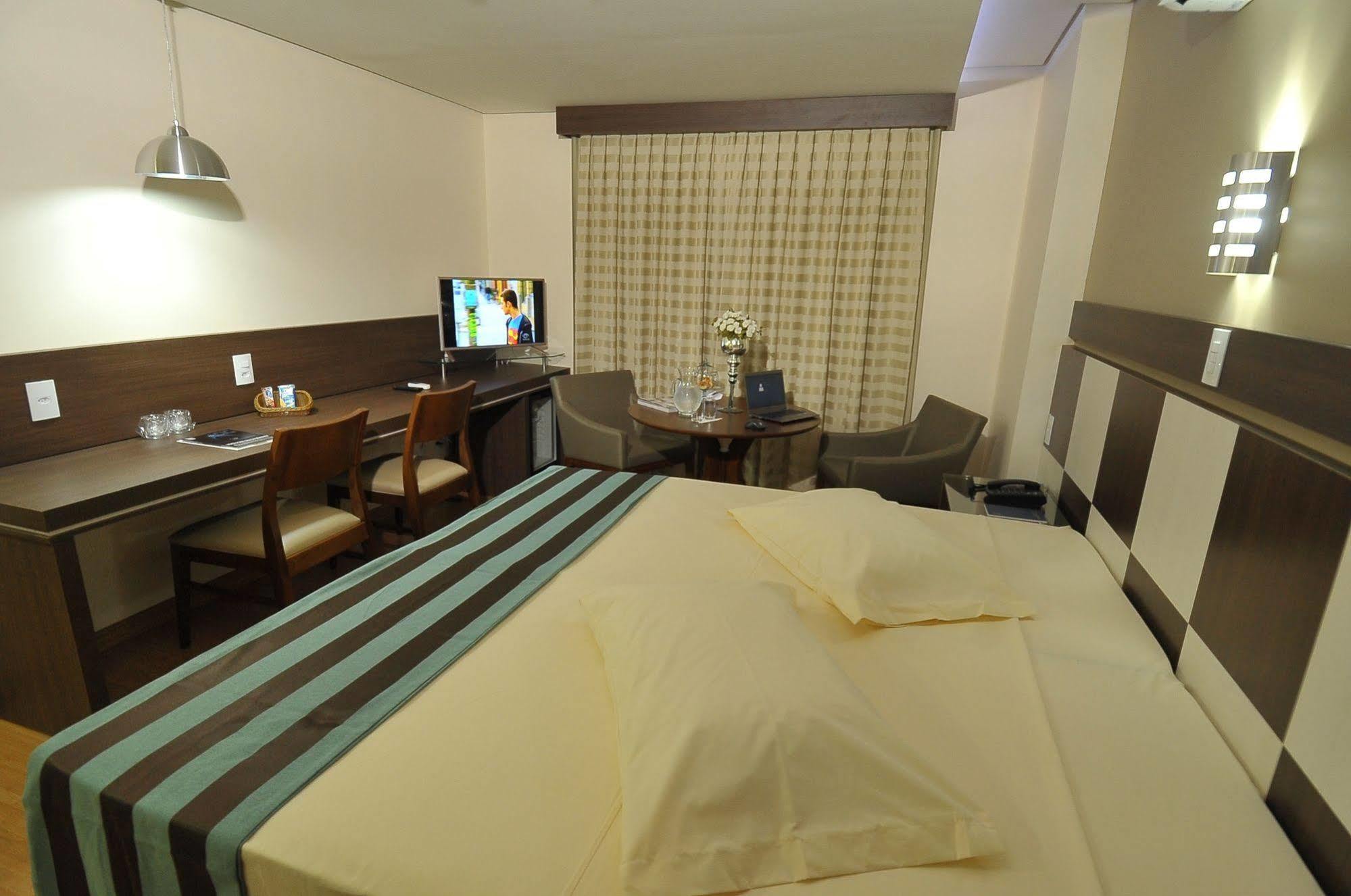 Hotel Maestro Premium Cascavel กัสกาเวล ภายนอก รูปภาพ